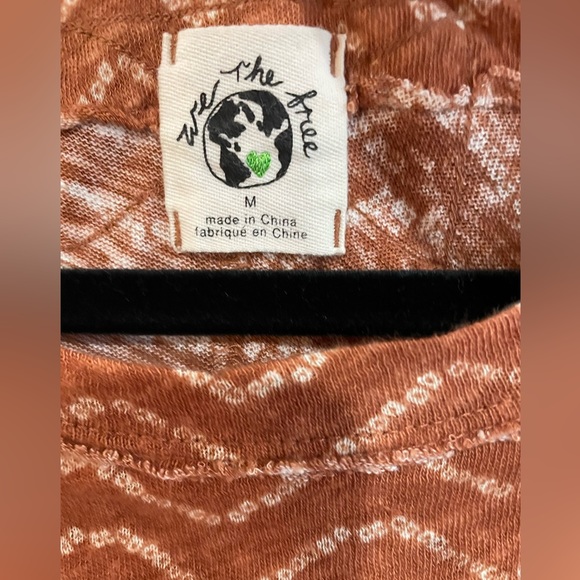 Free People Bali Backpacker T-shirt in Rust Combo Size Medium - Picture 3 of 7